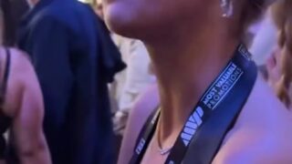 Hailey Welch aka Haliey Welch showing off her big breasts!!!